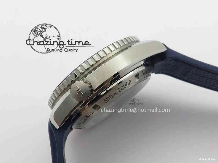 0203 Chic Planet Ocean Master Chrono 45mm SS OM 1:1 Best Edition Blue Dial On Blue Rubber Strap A 8172